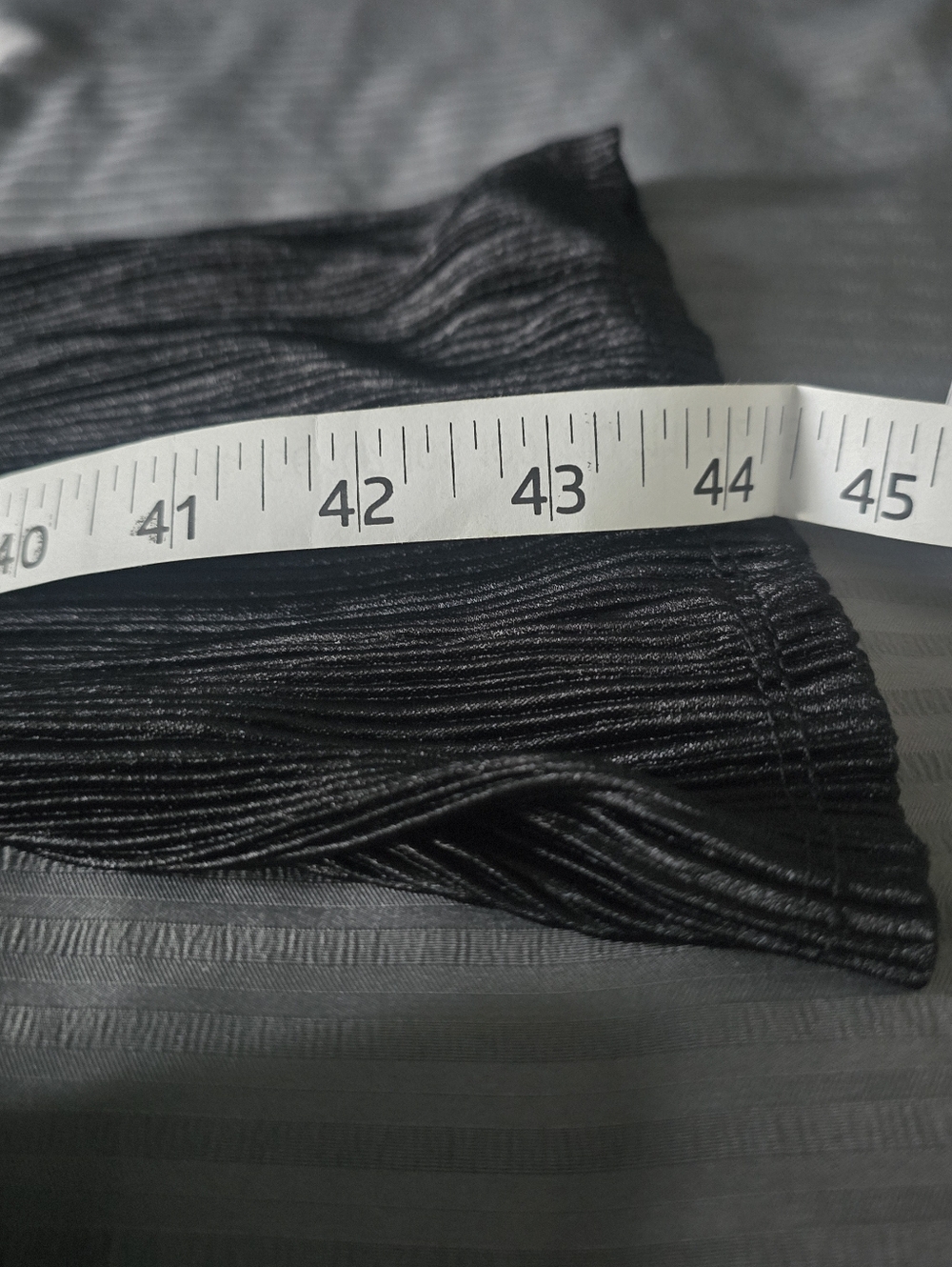NWT Pleated Wide Leg High Waisted Black Pants Accordion Plisse Size Medium - Picture 8 of 9